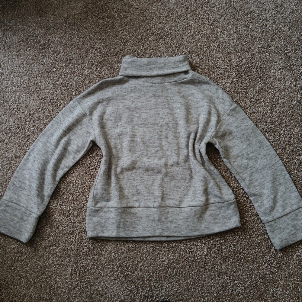 A New Day Grey Mock Neck Long Sleeve Pullover Sweatshirt | NWOT